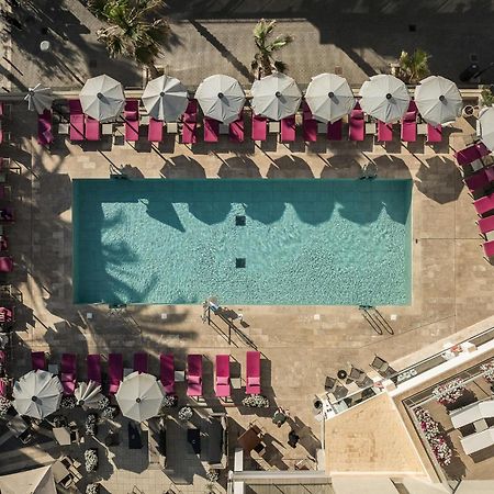 Pure Salt Garonda - Adults Only Hotel Playa de Palma  Luaran gambar Aerial view of the pool at the Beverly Hills Hotel